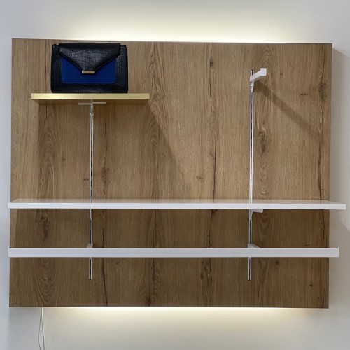 Étagère bois L.115 cm avec support étagère en métal. Agencement de boutique L3 pour panneau muraux