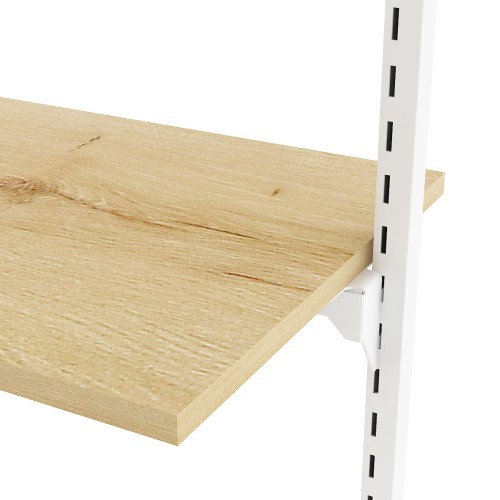 Portant avec crémaillère. Portant évolutif et modulable au design soigné. Mobilier professionnel pour l'agencement de magasin